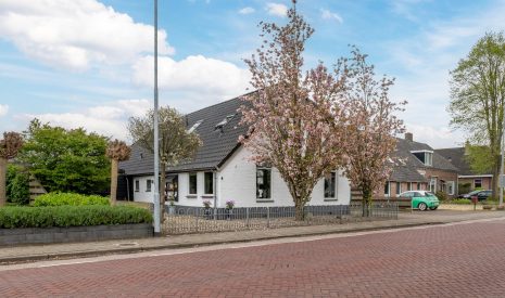 Te koop: Foto Woonhuis aan de Asserweg 8 in Beilen