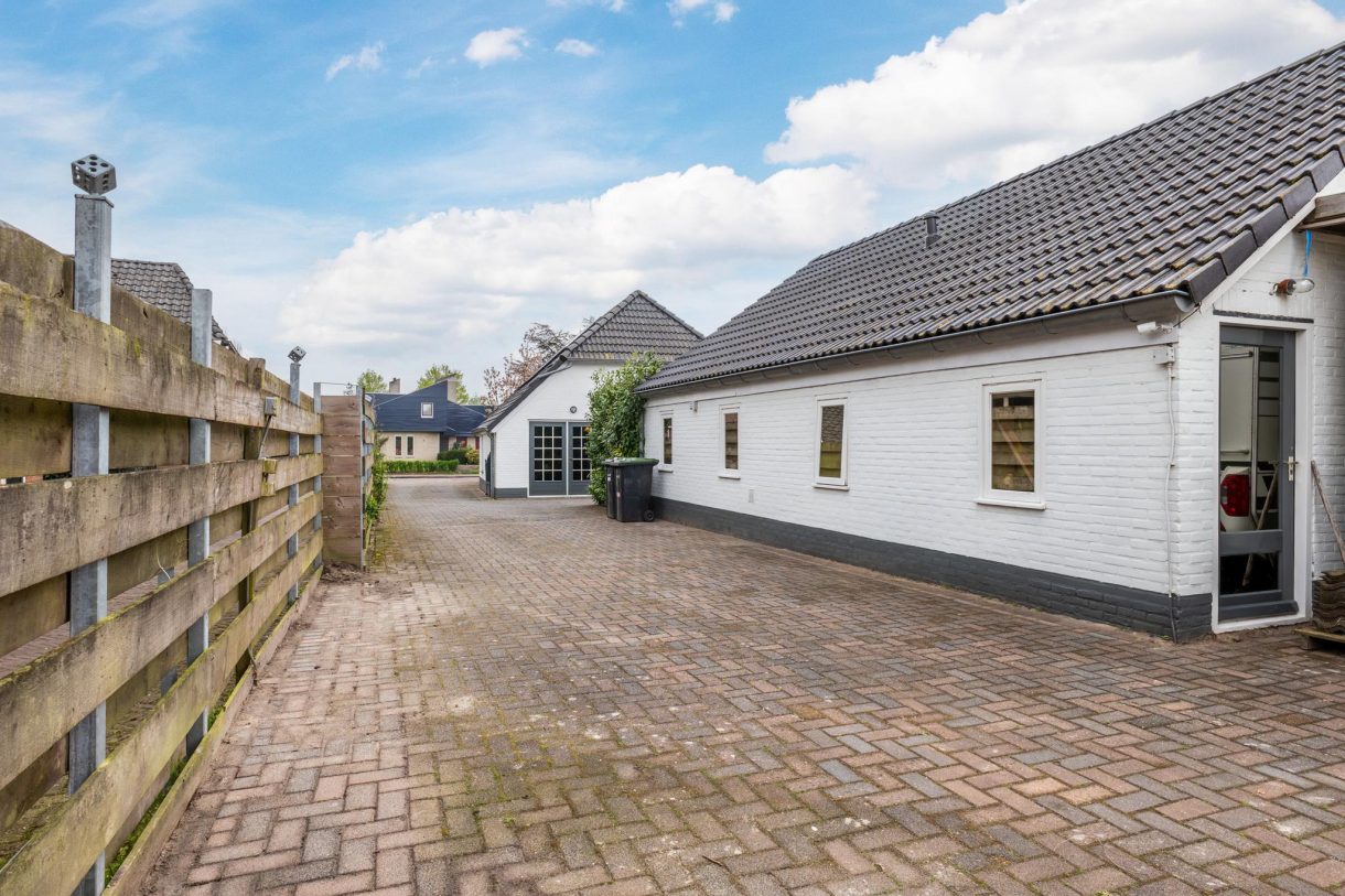 Te koop: Foto Woonhuis aan de Asserweg 8 in Beilen