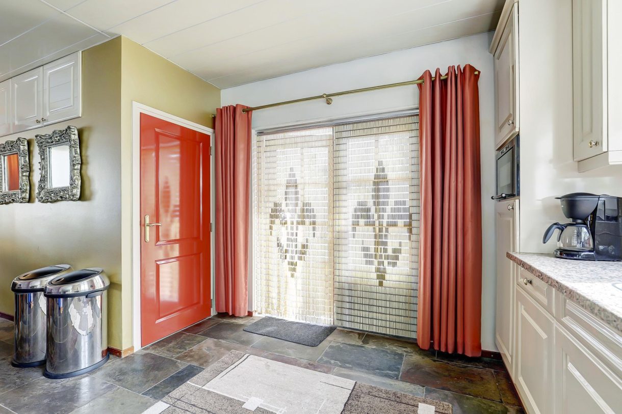 Te koop: Foto Woonhuis aan de Julianastraat 70 in Rijen