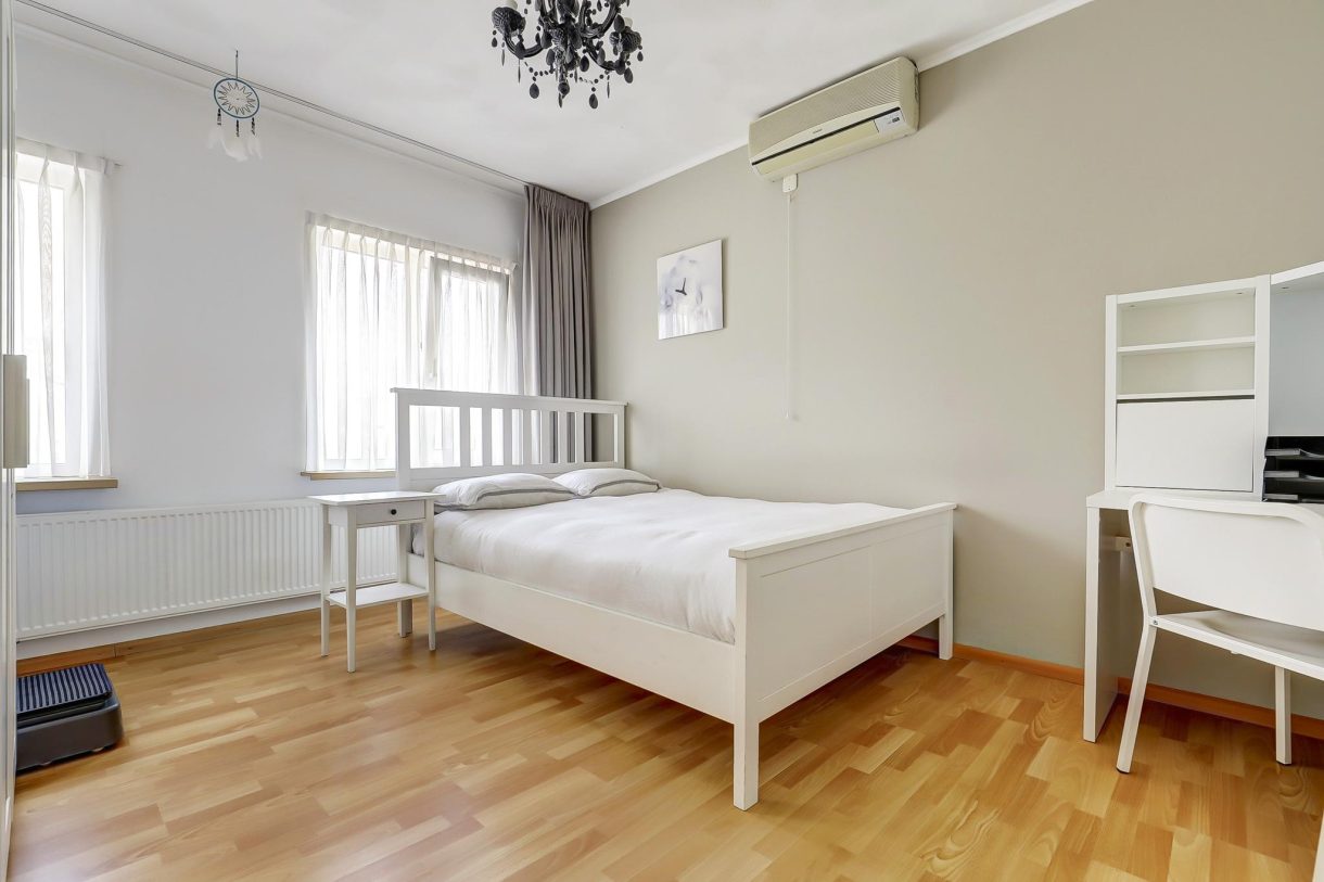 Te koop: Foto Woonhuis aan de Julianastraat 70 in Rijen