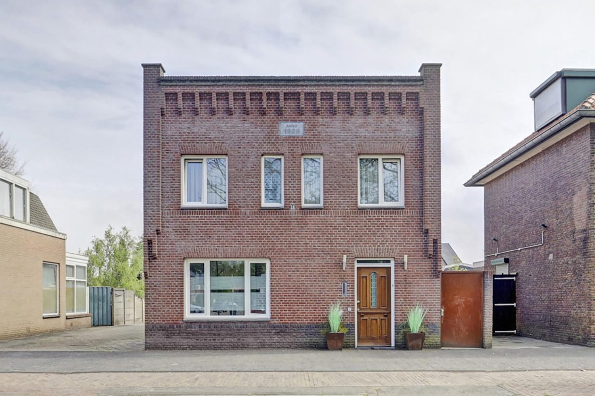 Te koop: Foto Woonhuis aan de Julianastraat 70 in Rijen