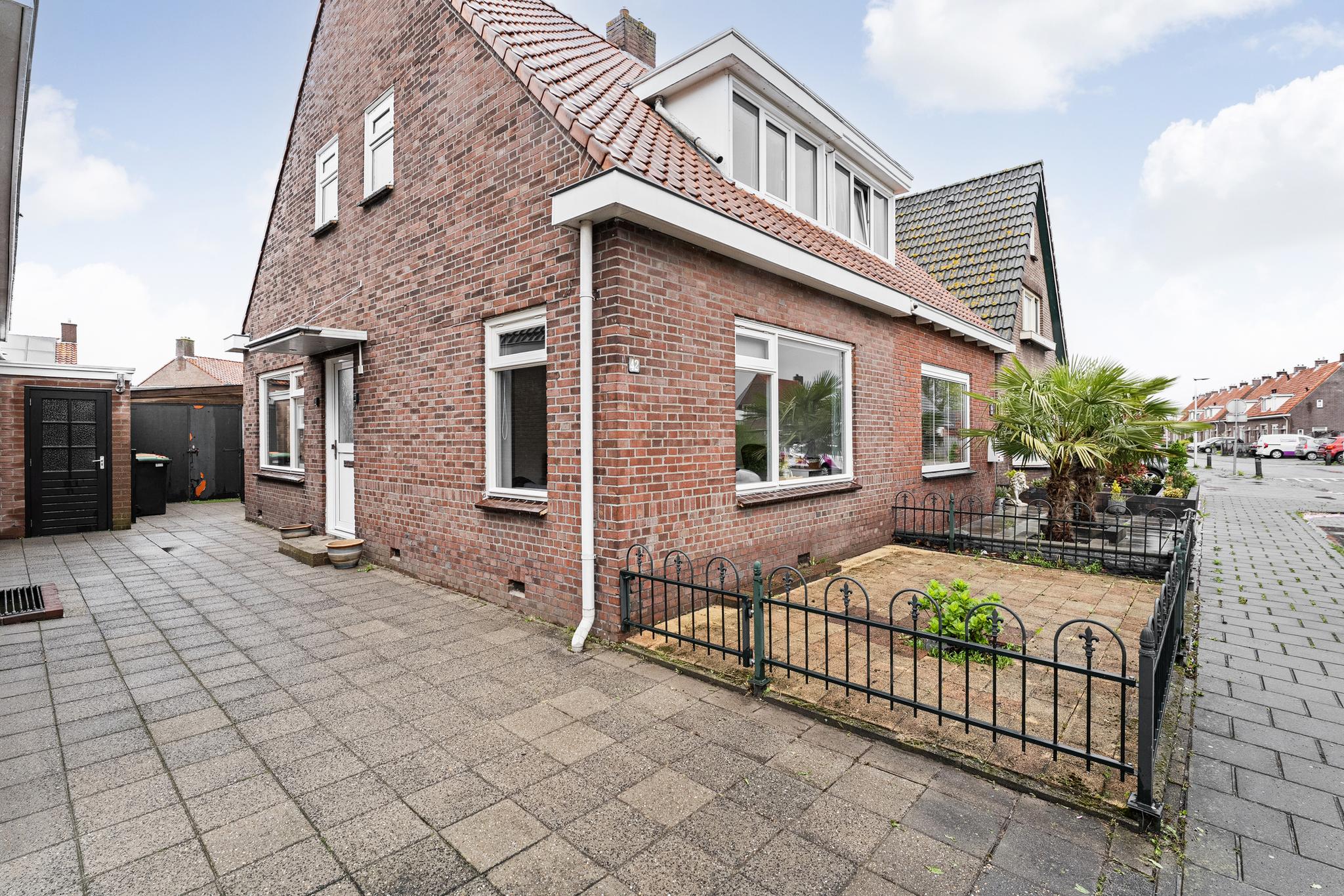 koop  Hoogeveen  Albert Rozemanstraat 42 – Foto 3