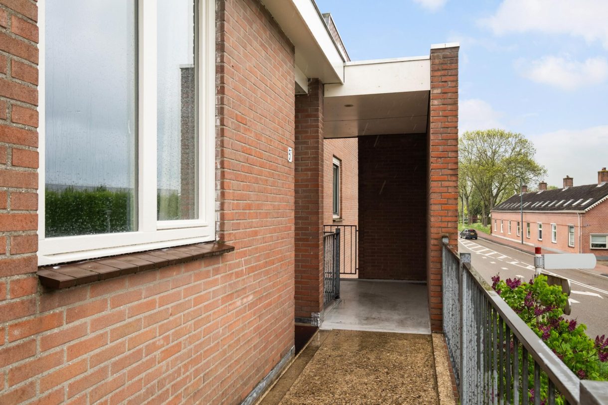 Te koop: Foto Appartement aan de Rietveld 5F in Woerden