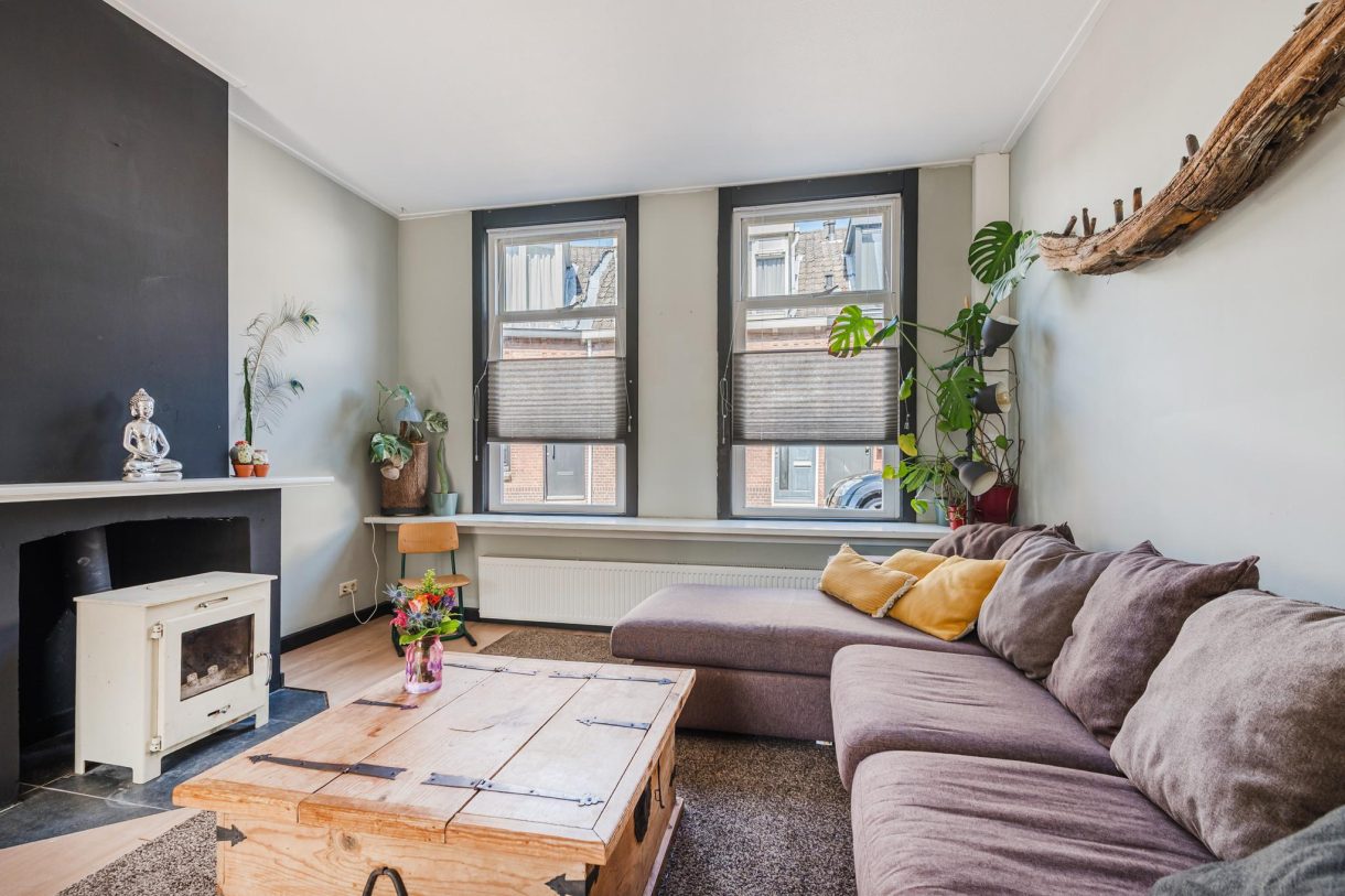 Te koop: Foto Woonhuis aan de Nassaustraat 14 in Bodegraven