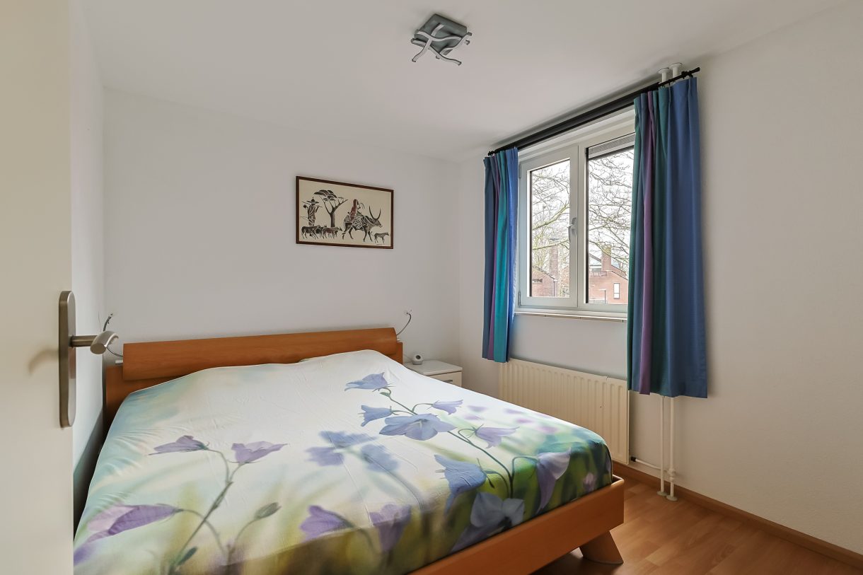 Te koop: Foto Woonhuis aan de Domela Nieuwenhuislaan 9 in Leiden