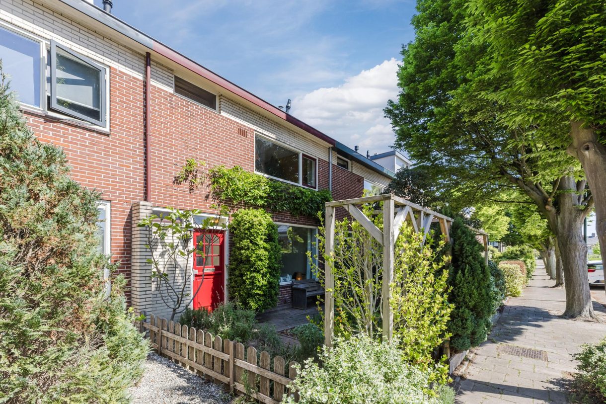 Te koop: Foto Woonhuis aan de Titus Brandsmastraat 14 in Breukelen