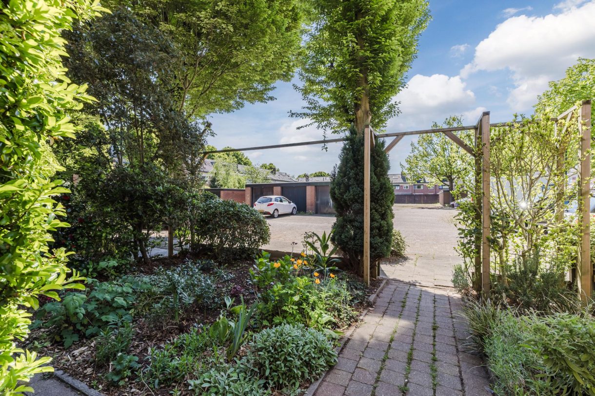 Te koop: Foto Woonhuis aan de Titus Brandsmastraat 14 in Breukelen