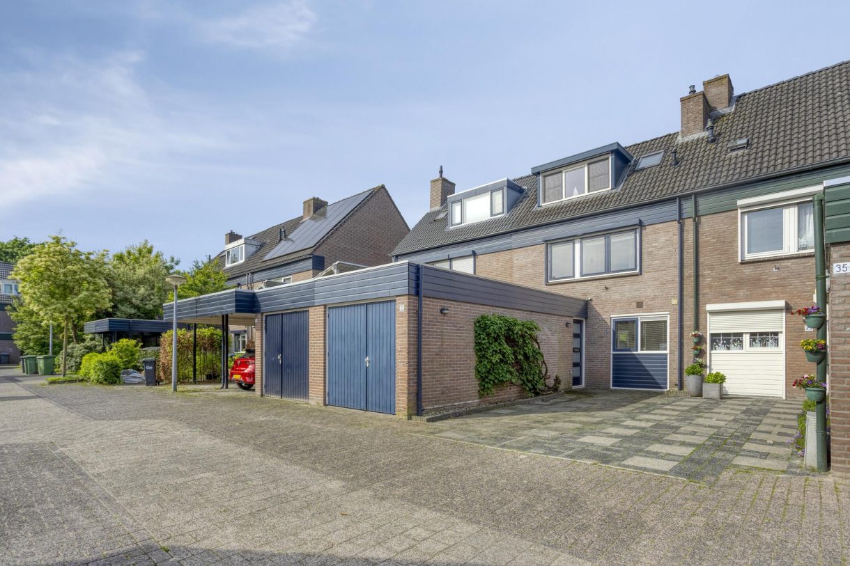 Te koop: Foto Woonhuis aan de Orleanshof 33 in Eindhoven