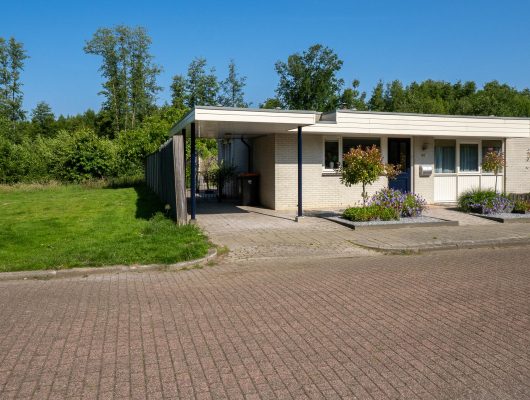 Hoofdfoto van Hengelo Lou Bandystraat 44