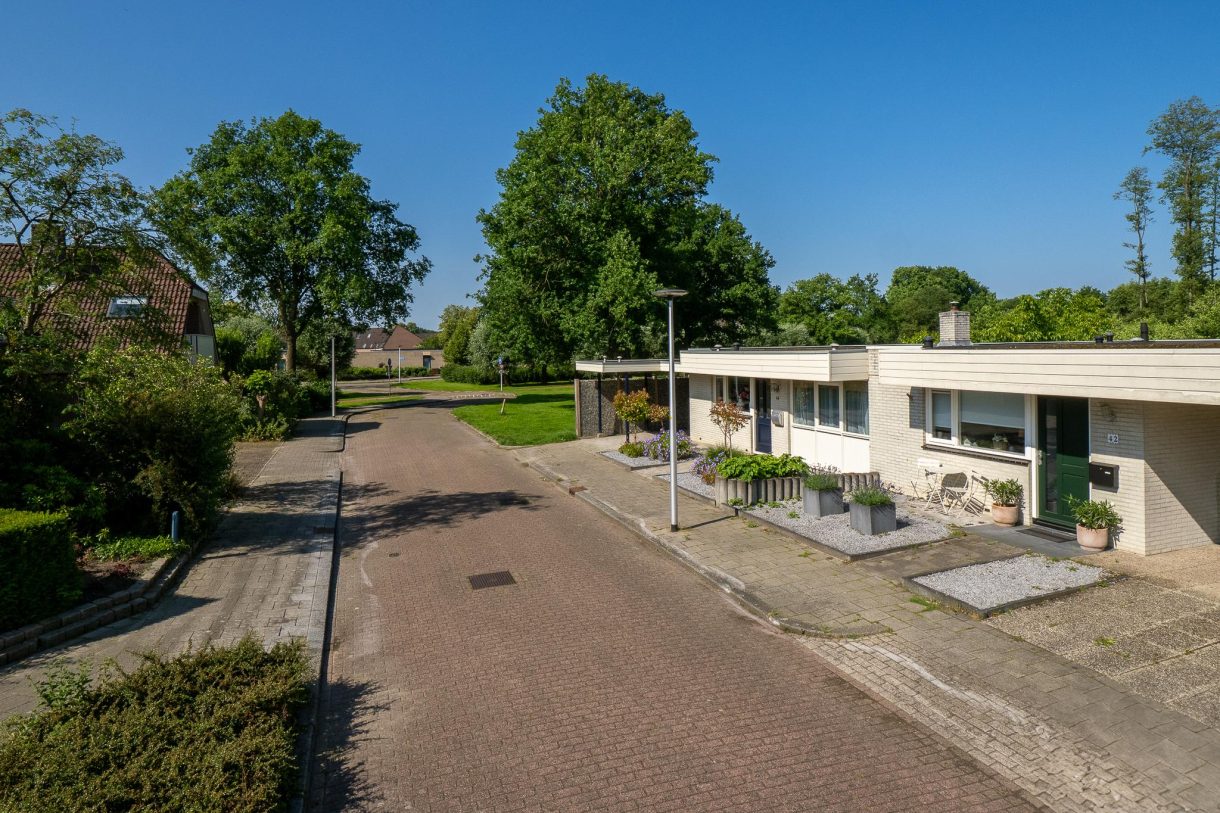 Te koop: Foto Woonhuis aan de Lou Bandystraat 44 in Hengelo