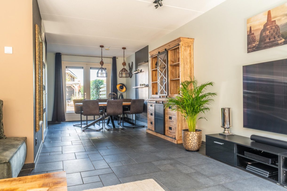 Te koop: Foto Woonhuis aan de De Landerijen 79 in Hoogezand