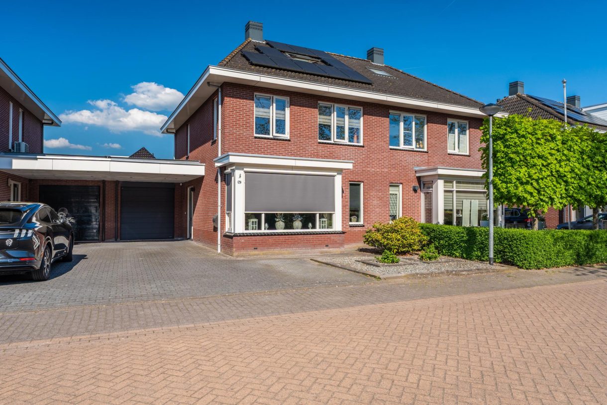 Te koop: Foto Woonhuis aan de De Landerijen 79 in Hoogezand