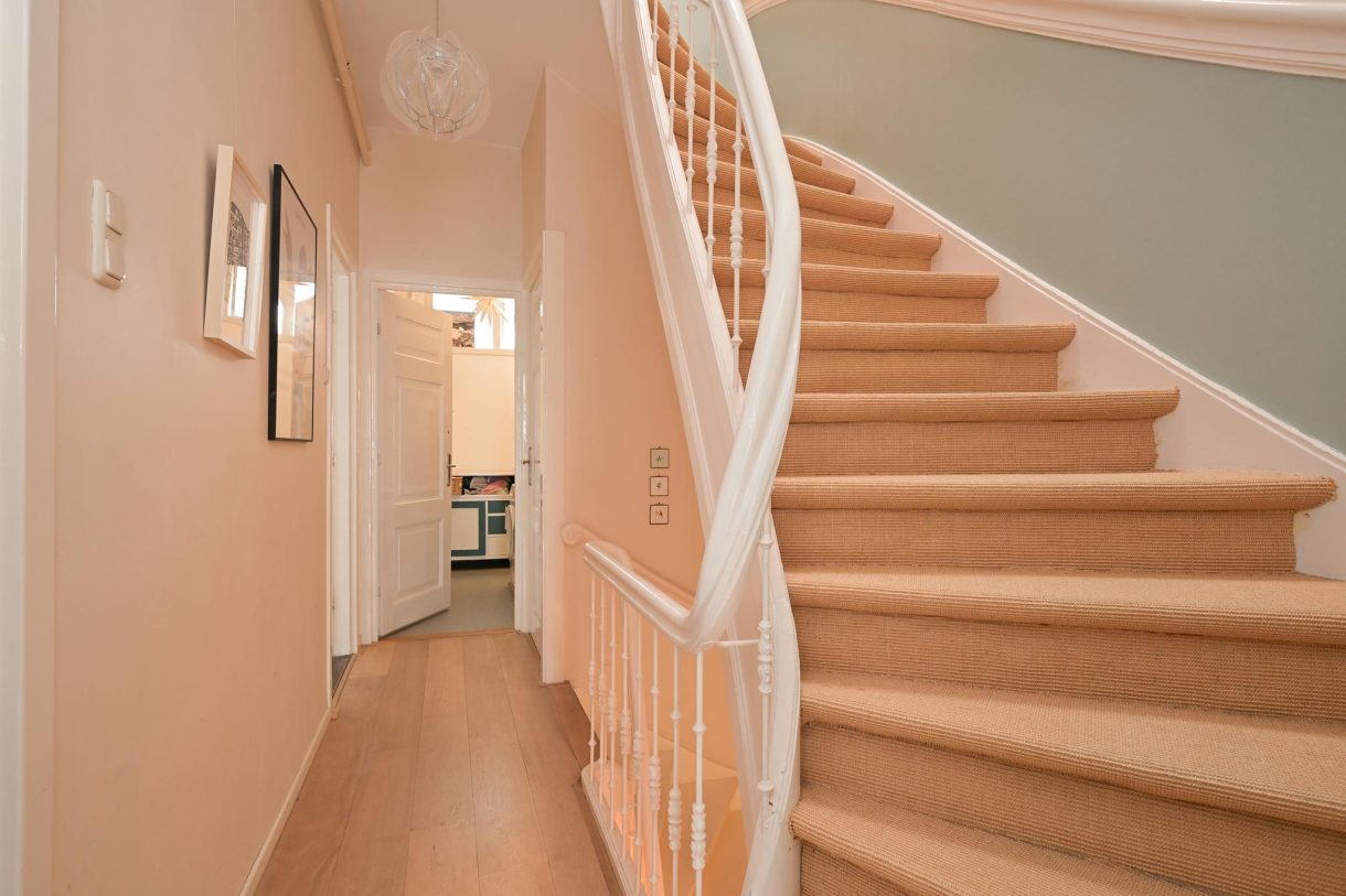 Te koop: Foto Woonhuis aan de Van Merlenstraat 89 in 's-Gravenhage