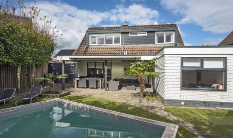 koop  Hengelo  Cees Laseurstraat 22 – Hoofdfoto