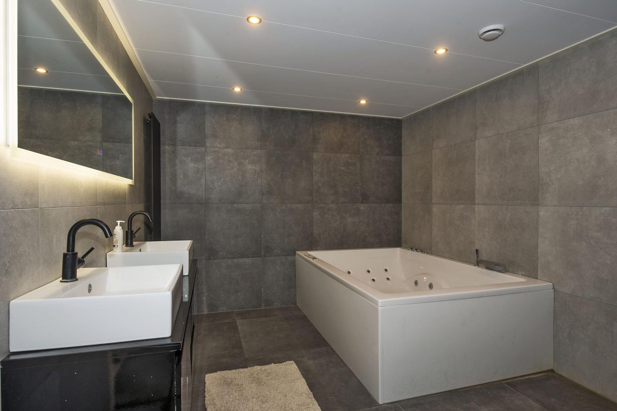 Te koop: Foto Woonhuis aan de Cees Laseurstraat 22 in Hengelo