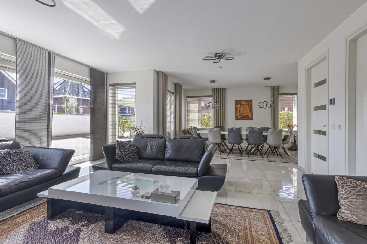 Te koop: Foto Woonhuis aan de De Vuurjuffer 11 in Eelderwolde