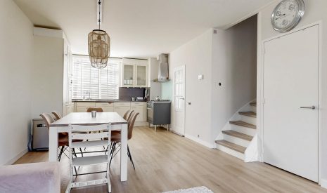 Te koop: Foto Woonhuis aan de Mr. J.M.M. Hamersstraat 6 in Nieuwegein