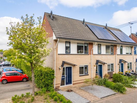 Hoofdfoto van Zutphen Theodora Bouwmeesterstraat 19