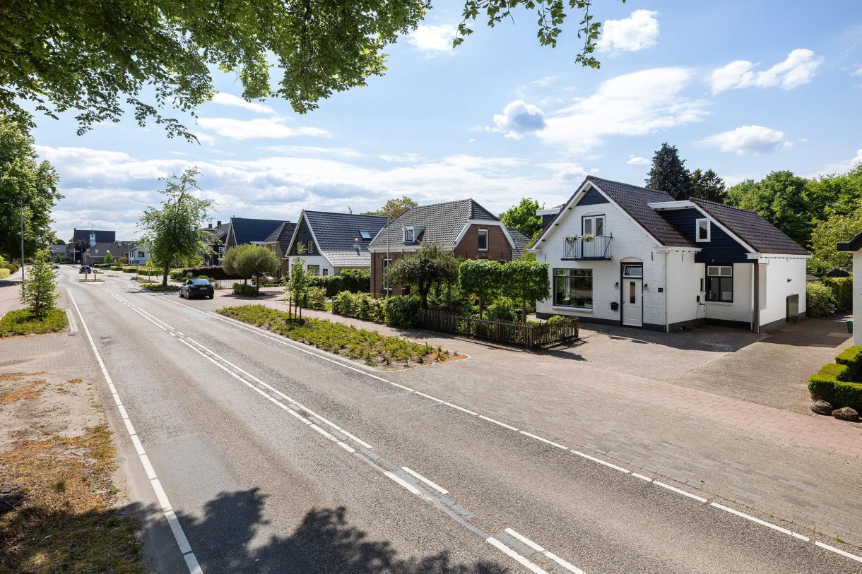 Te koop: Foto Woonhuis aan de Zuiderzeestraatweg 477 in Wezep