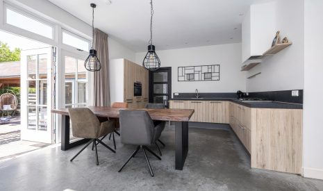 Te koop: Foto Woonhuis aan de Zuiderzeestraatweg 477 in Wezep