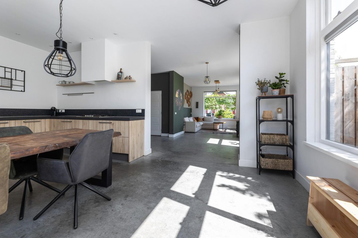 Te koop: Foto Woonhuis aan de Zuiderzeestraatweg 477 in Wezep