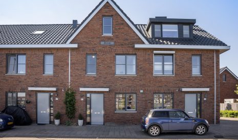 Te koop: Foto Woonhuis aan de Hof van Delftsesluis 40 in Vlaardingen