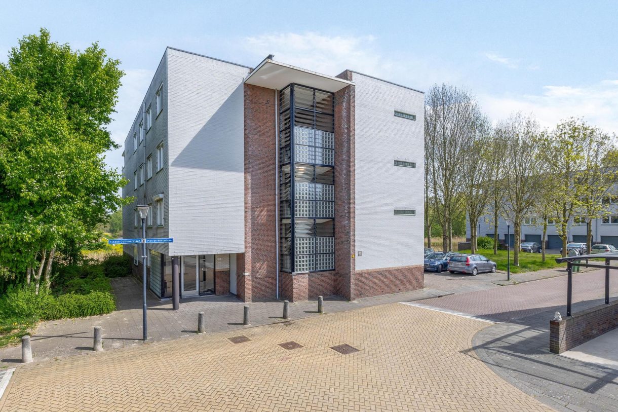 Te koop: Foto Appartement aan de Piet de Winterlaan 7 in Amstelveen