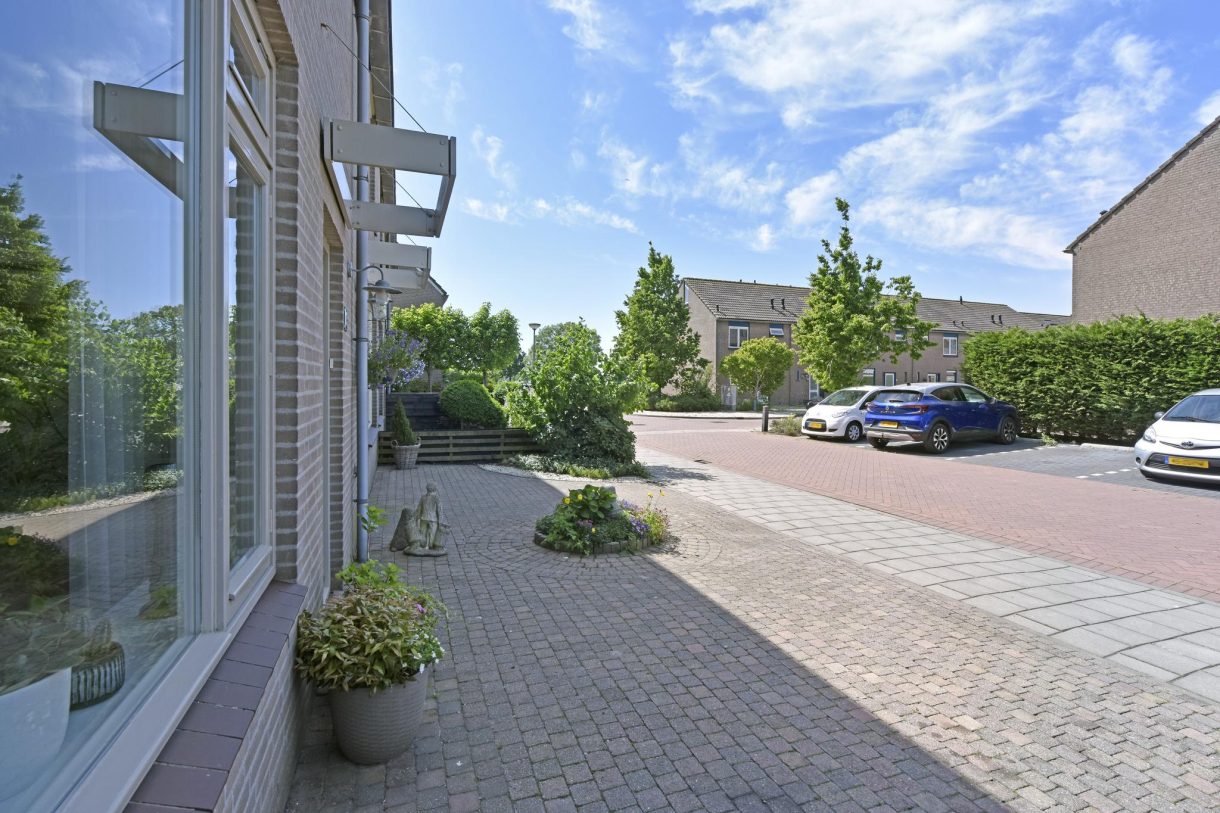 Te koop: Foto Woonhuis aan de Jacob van den Damstraat 25 in Zevenhoven