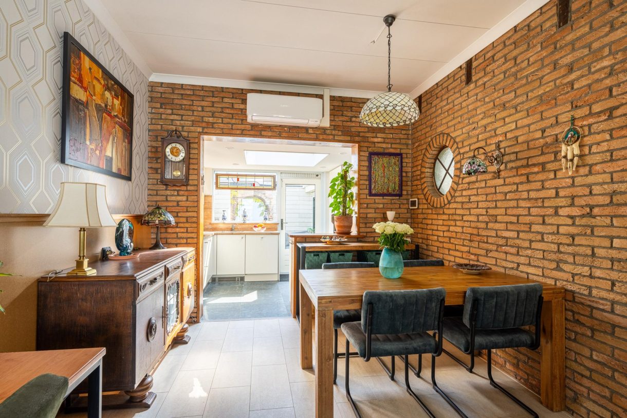 Te koop: Foto Woonhuis aan de Maasstraat 54 in Vlaardingen