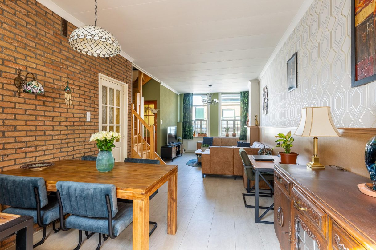 Te koop: Foto Woonhuis aan de Maasstraat 54 in Vlaardingen