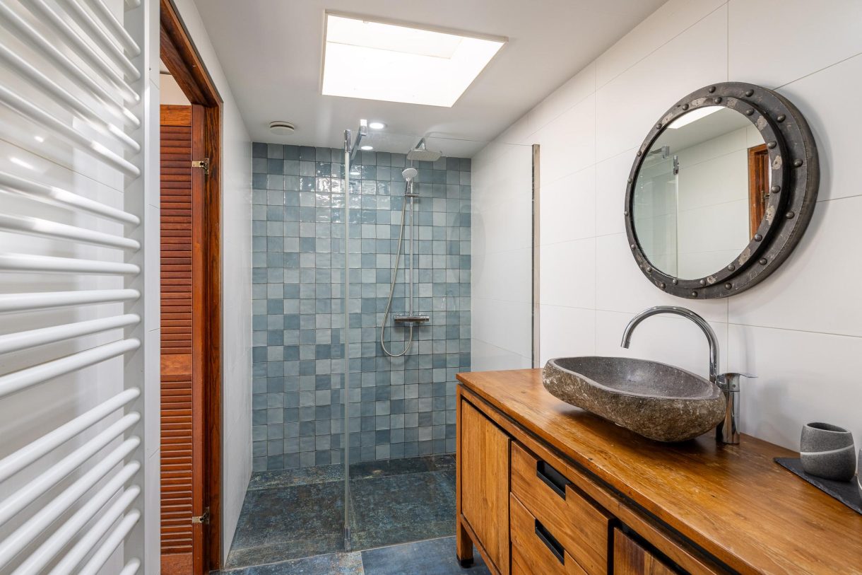 Te koop: Foto Woonhuis aan de Maasstraat 54 in Vlaardingen