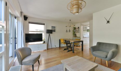 Te koop: Foto Woonhuis aan de Tuinbouw 143 in Houten