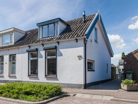 Hoofdfoto van Nieuwerbrug aan den Rijn Hoge Rijndijk 60