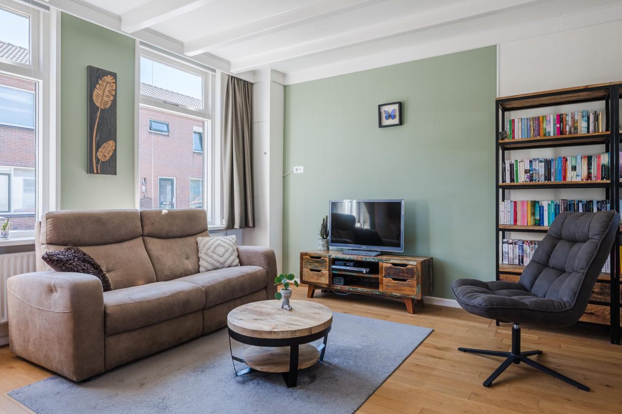 Te koop: Foto Woonhuis aan de Hoge Rijndijk 60 in Nieuwerbrug aan den Rijn