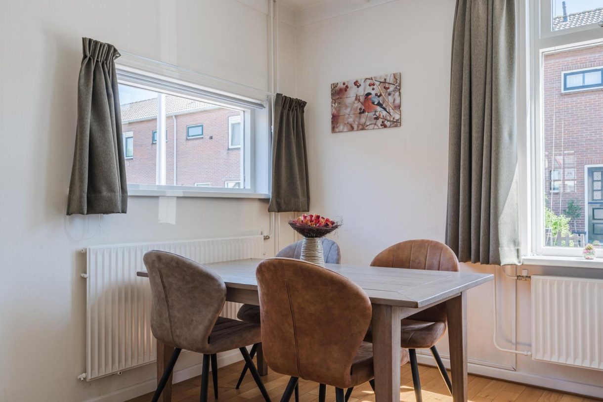 Te koop: Foto Woonhuis aan de Hoge Rijndijk 60 in Nieuwerbrug aan den Rijn