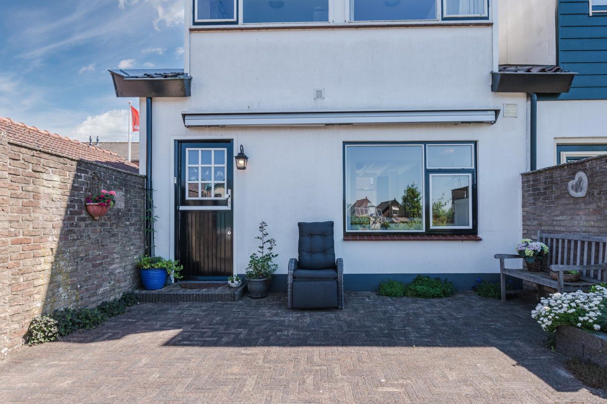 Te koop: Foto Woonhuis aan de Hoge Rijndijk 60 in Nieuwerbrug aan den Rijn