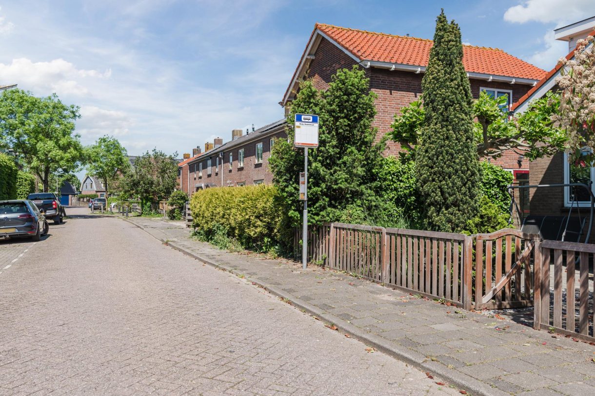 Te koop: Foto Woonhuis aan de Hoge Rijndijk 60 in Nieuwerbrug aan den Rijn
