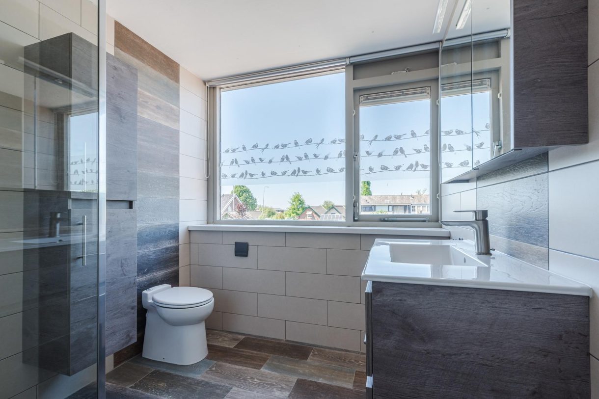 Te koop: Foto Woonhuis aan de Hoge Rijndijk 60 in Nieuwerbrug aan den Rijn