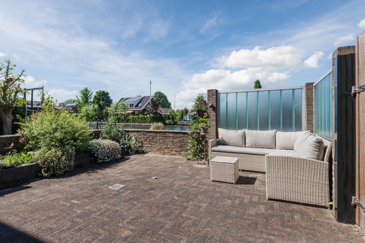 Te koop: Foto Woonhuis aan de Hoge Rijndijk 60 in Nieuwerbrug aan den Rijn