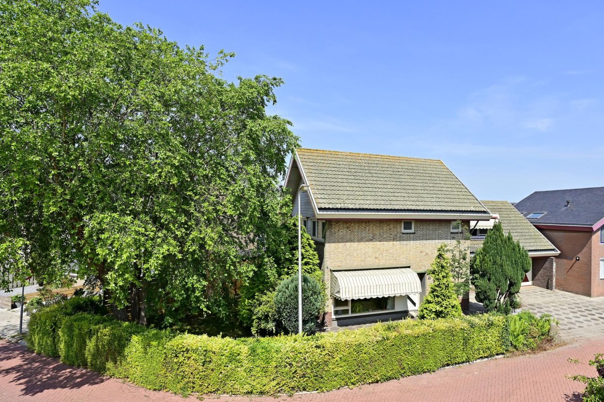 Te koop: Foto Woonhuis aan de van Wassenaerstraat 24 in Ter Aar