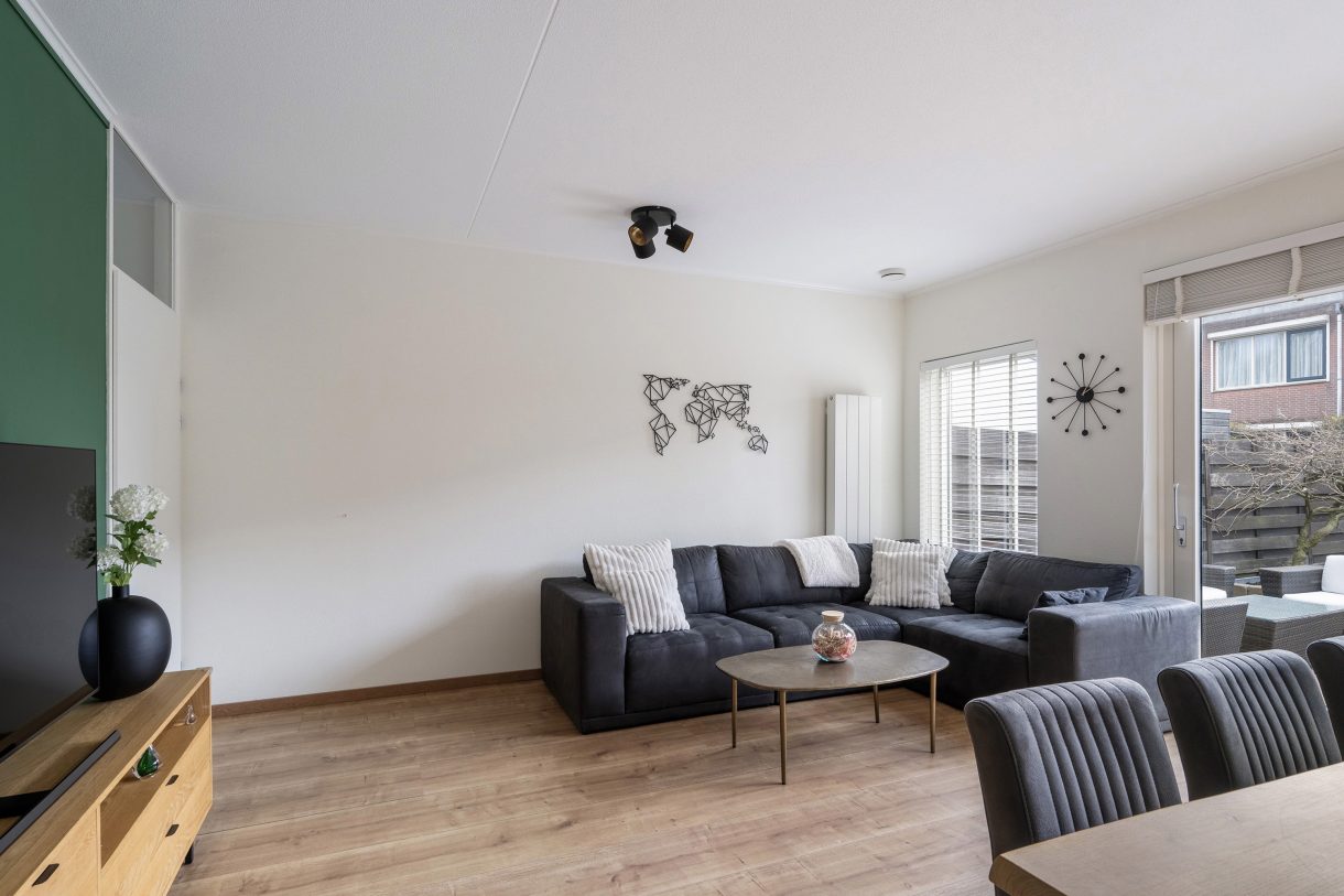 Te koop: Foto Woonhuis aan de Abraham Maatstraat 32 in Vlaardingen