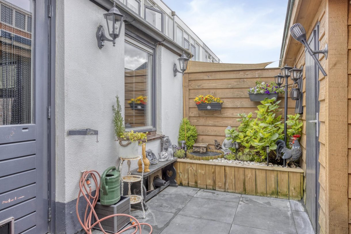 Te koop: Foto Woonhuis aan de Grijpensteinstraat 45 in Alphen aan den Rijn