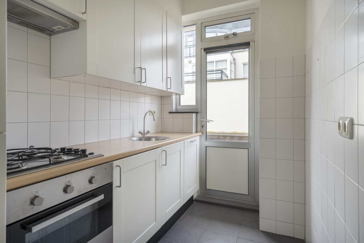 Te koop: Foto Appartement aan de Varkenmarkt 25 in 's-Gravenhage
