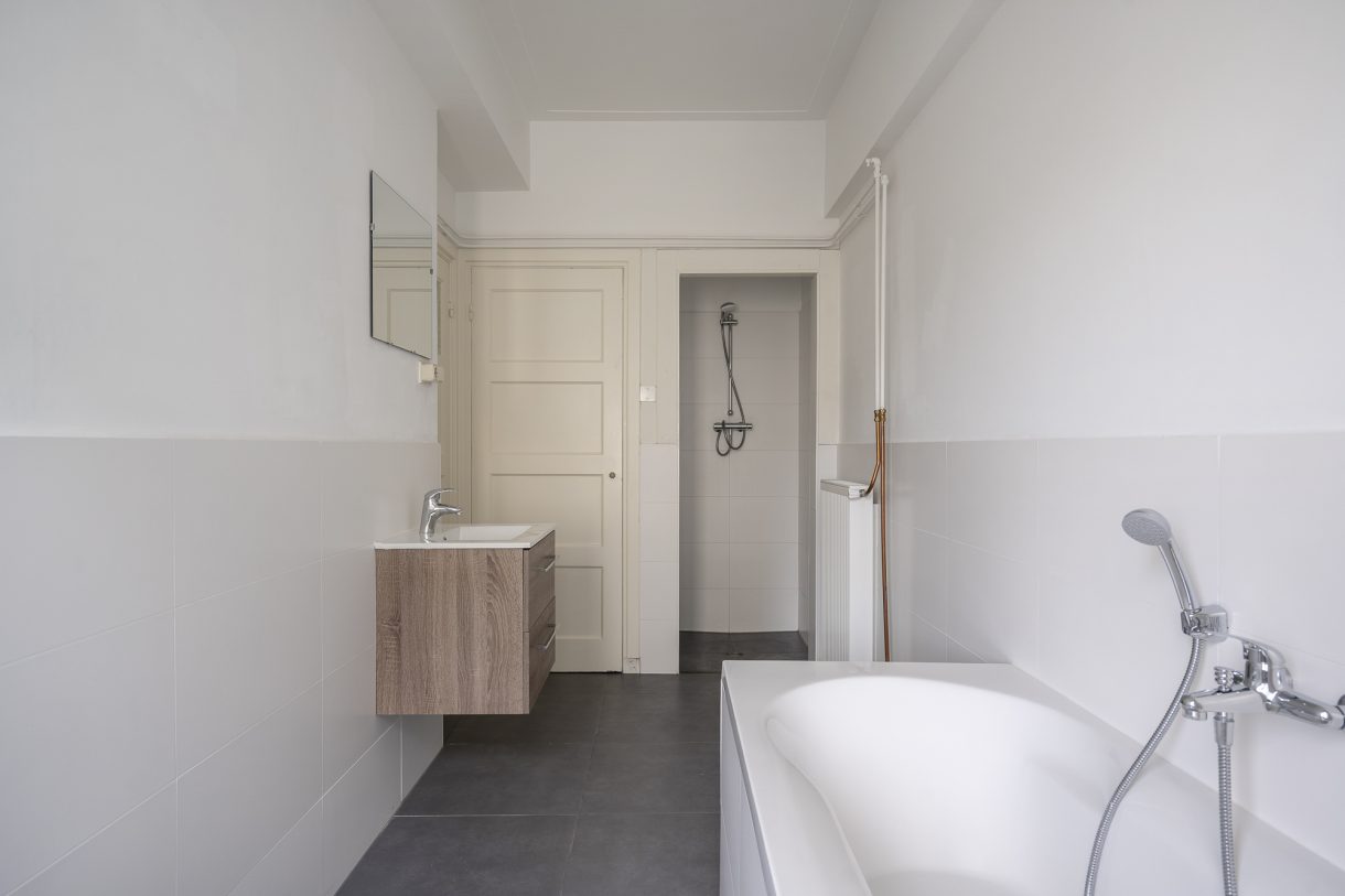 Te koop: Foto Appartement aan de Varkenmarkt 25 in 's-Gravenhage