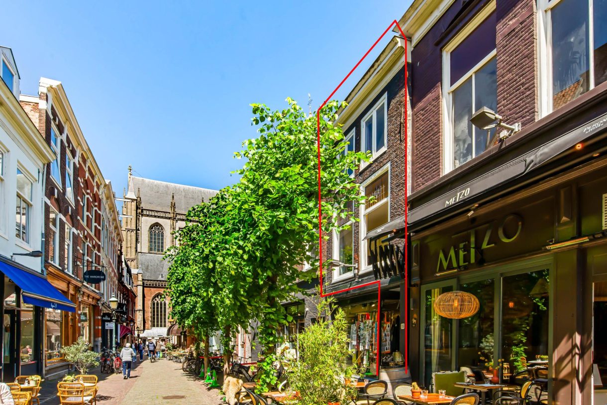 Te koop: Foto Appartement aan de Warmoesstraat 19 in Haarlem