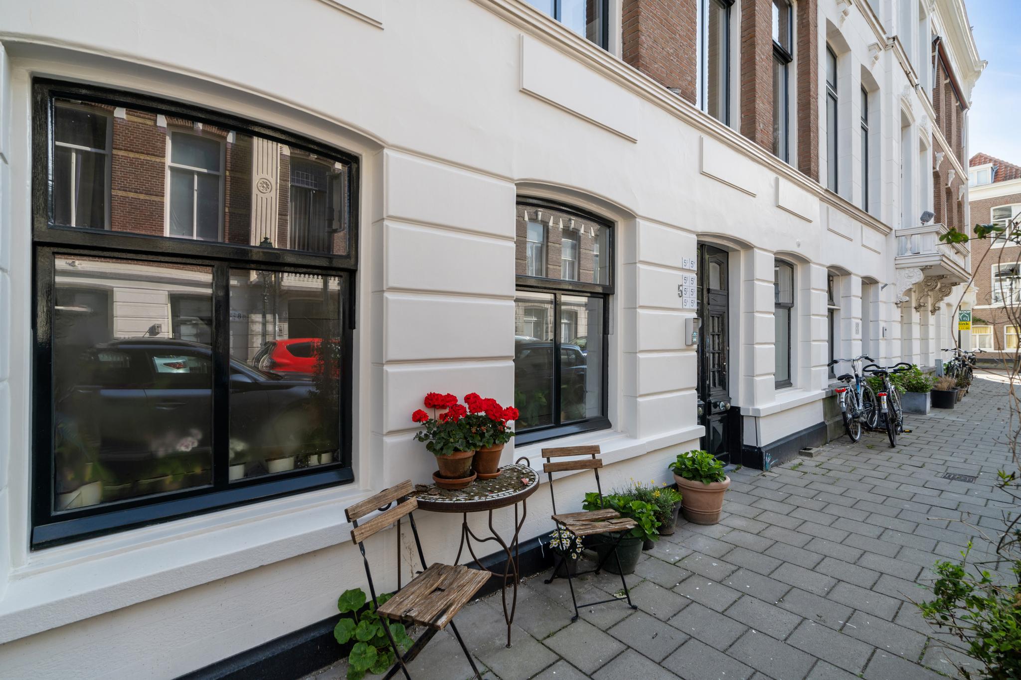 koop  's-Gravenhage  Van de Spiegelstraat 5B – Foto 2