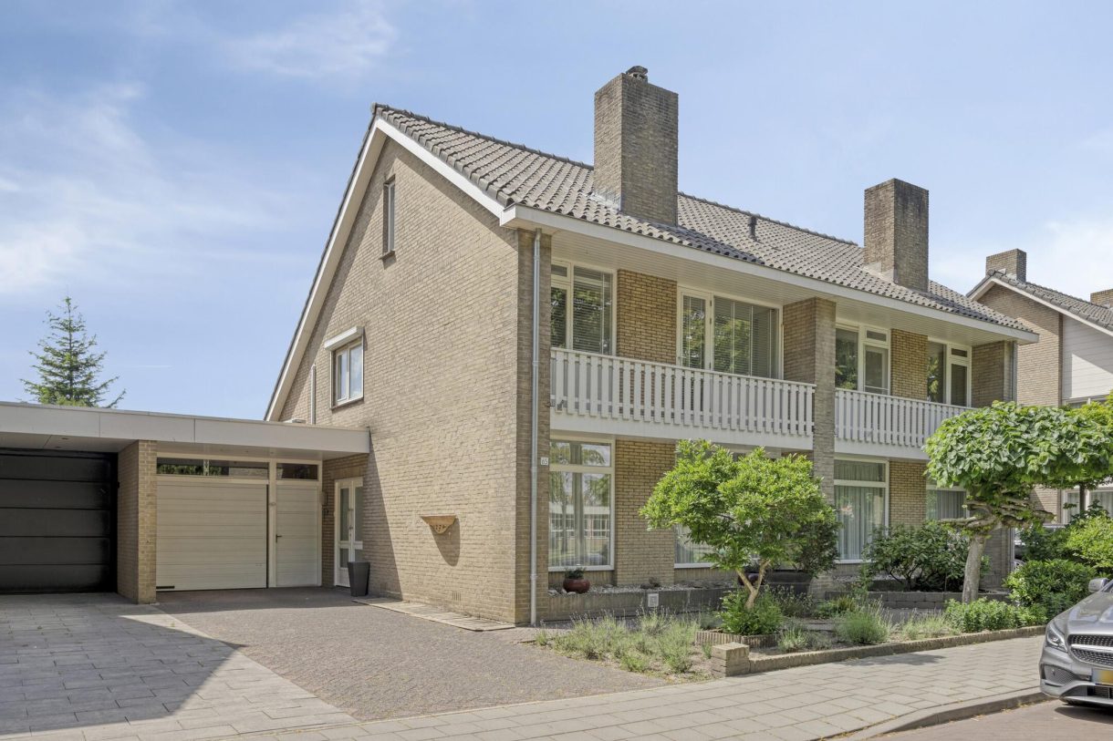 Te koop: Foto Woonhuis aan de Land van Ravensteinstraat 65 in Uden