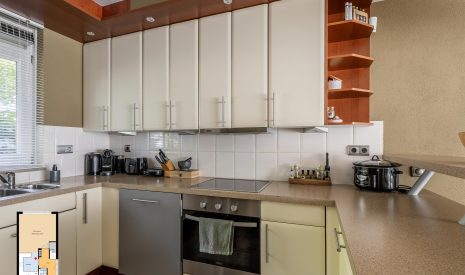 Te koop: Foto Woonhuis aan de Samuel Esmeijerstraat 241 in Vlaardingen