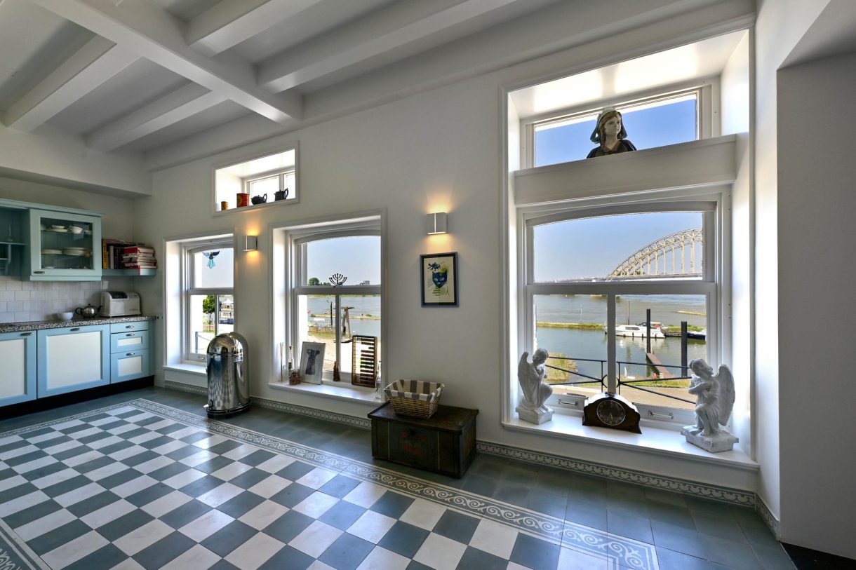 Te koop: Foto Appartement aan de Waalkade 81 in Nijmegen