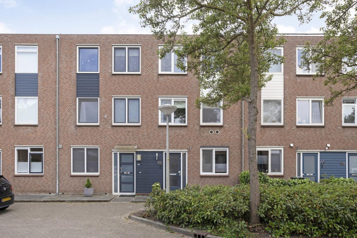 Te koop: Foto Woonhuis aan de Tarthorst 68 in Alphen aan den Rijn